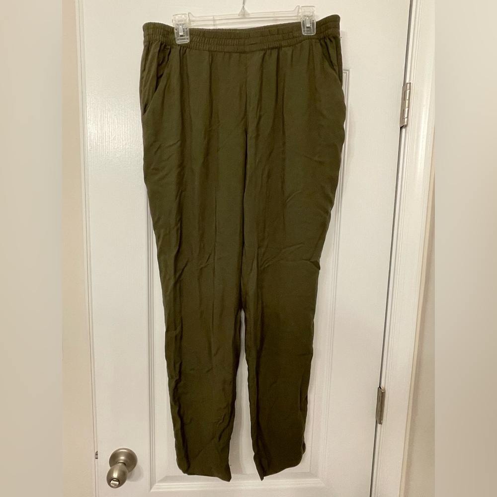 Divided by H&M Army Green Stretch Pants Size 12